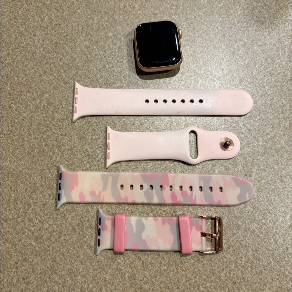 Series 4 Apple Watch Rose Gold 40mm